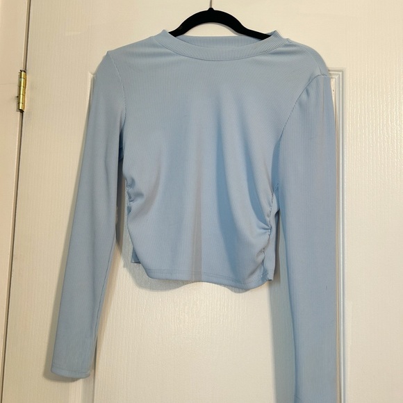 Lounge Set - Picture 4 of 7